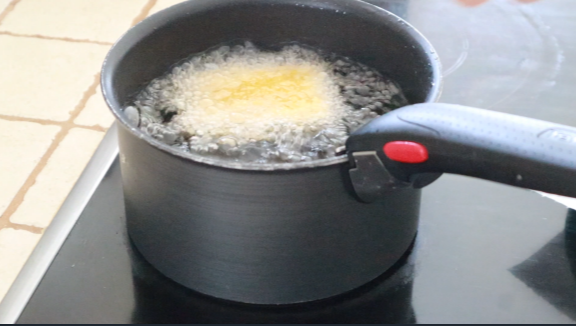 7. cuoci in olio bollente